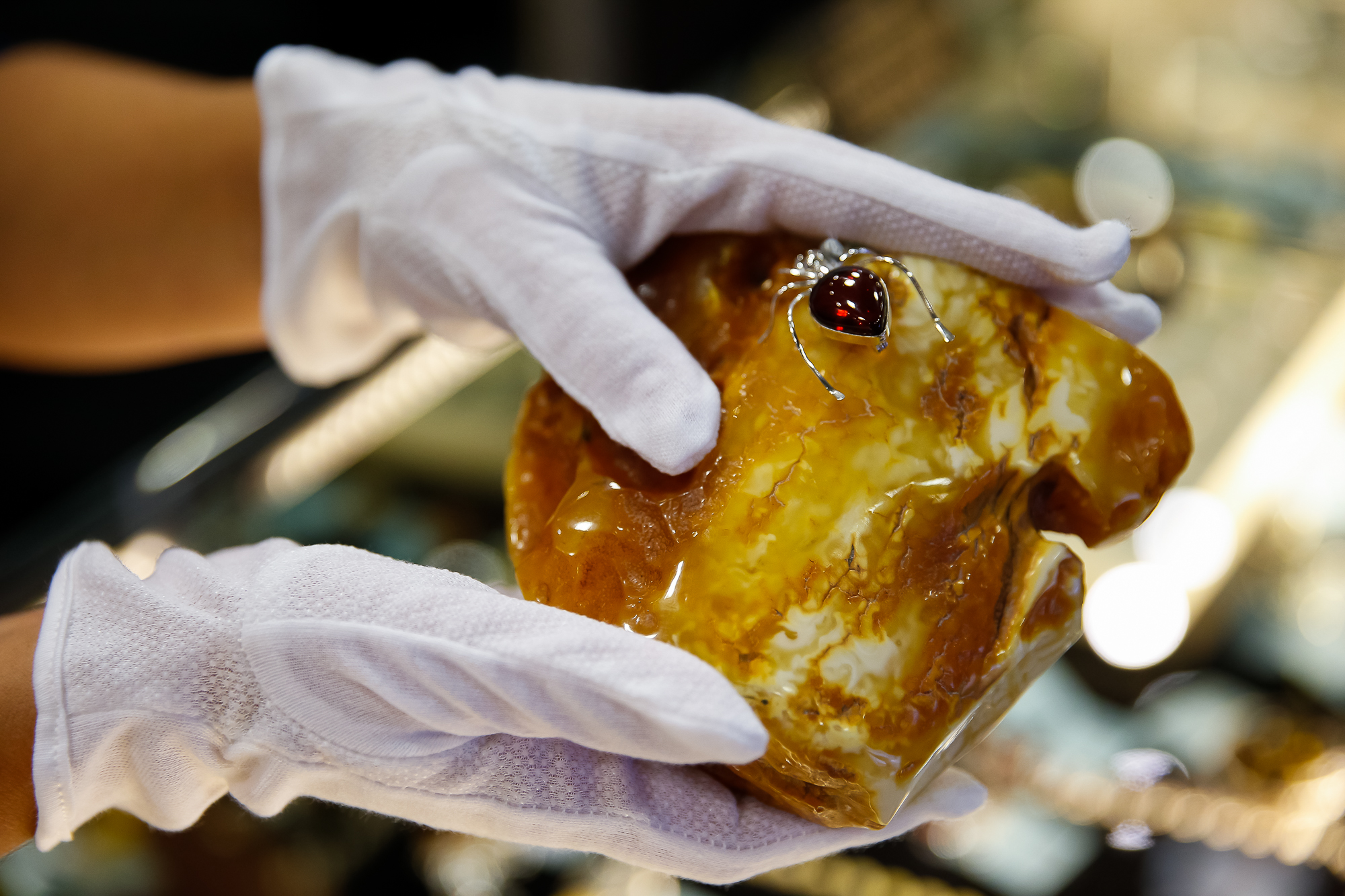 Магазин Янтаря В Янтарном Калининградской Области