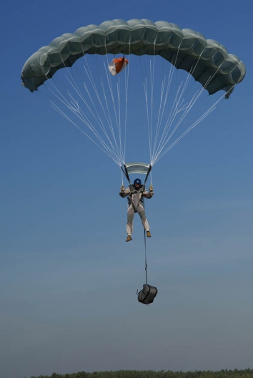 Special-purpose parachute system Arbalet - 2