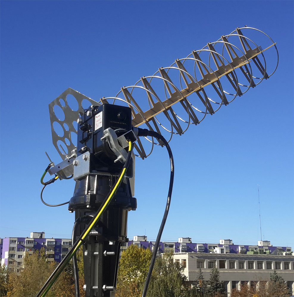 Data receiving and satellites controlling station Zavitok